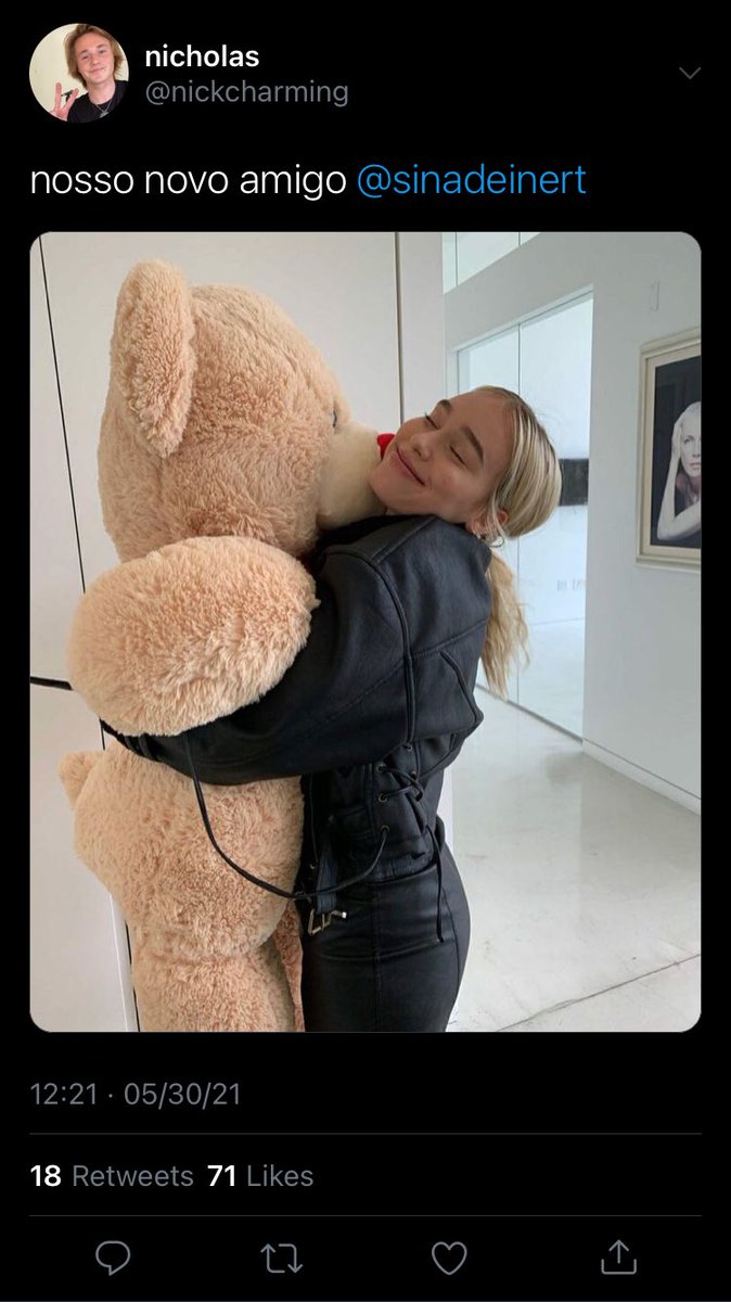 iversbitch's tweet image. 94. a nova namorada