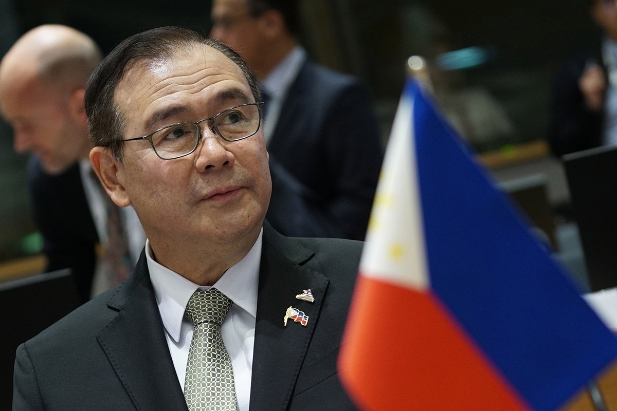 Reaproy's tweet photo. @MayWongCNA @teddyboylocsin @ASEAN Either Teddy Boy is lying (most likely) or he doesn't read letters @DFAPHL sends in his name to other states. Either way, it's not a good look for him. Once again, @ASEAN sells out the people of #Myanmar in closed door meetings &amp; then denies it on the public stage. #SaveMyanmar https://t.co/TxWObqYwrm