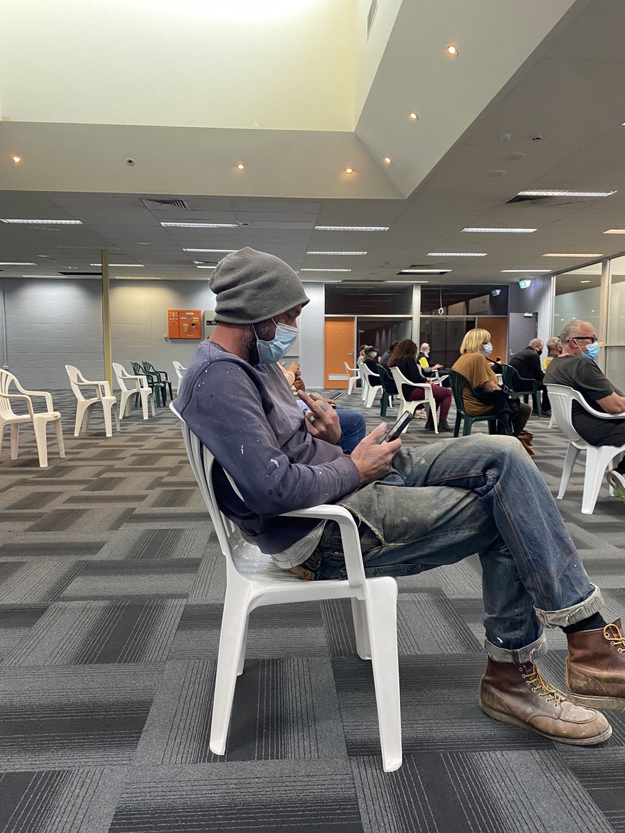 Waited in line nice and comfortable in our plastic chairs to get our first Pfizer vaccine in Bendigo. Back in 3 weeks for final one!! Woohoo