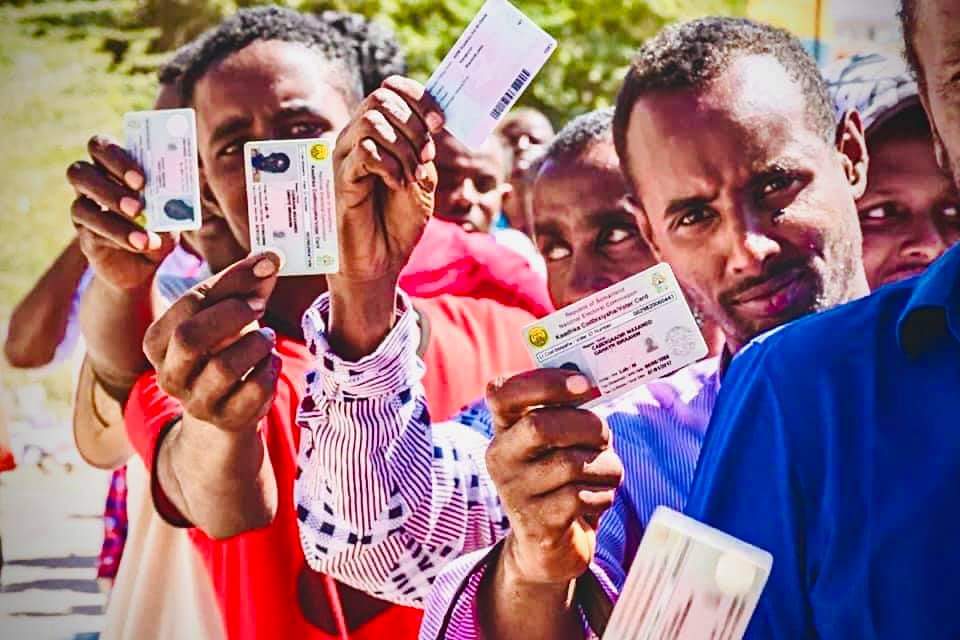 AxmedDawlad's tweet photo. الاثنين 19 شوال 1442هـ.
الموافق لـ: 31 مايو 2021م.
#NabadKuCodee
#VoteWithPeace
#SomalilandElections2021 https://t.co/YoSEEYN3FM