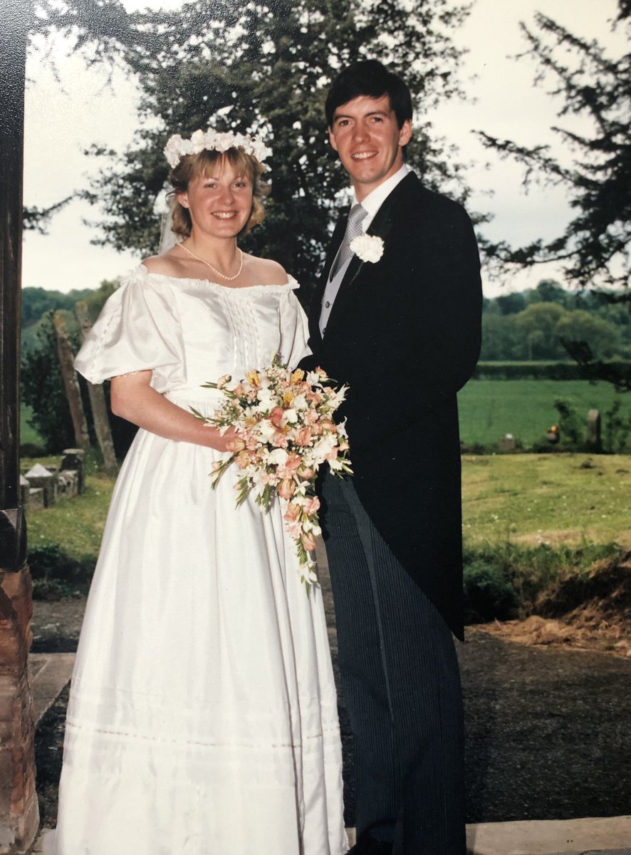 biffosmith14's tweet photo. 35 years ago today this happened.

Happy Anniversary to my remarkable @Lit_Smith ❤️ https://t.co/5QVE4oQl0h