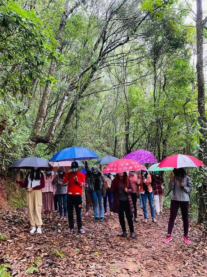 Even in rain, a routine guerrilla strike in Mogok was carried out by local teenagers every day somewhere in the bush to destroy the dictatorship that is committing crimes.
#May31Coup
#WhatsHappeningInMyanmar