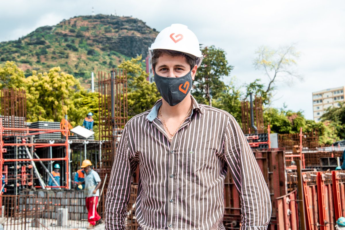 uniteddocks's tweet photo. Resilience &amp; Collaboration
The 1st Phase of The Docks is progressing at a steady pace.

General Construction Company Ltd has embraced the current challenges by developing and adopting new ways of working. https://t.co/t1HhOa7CTl
