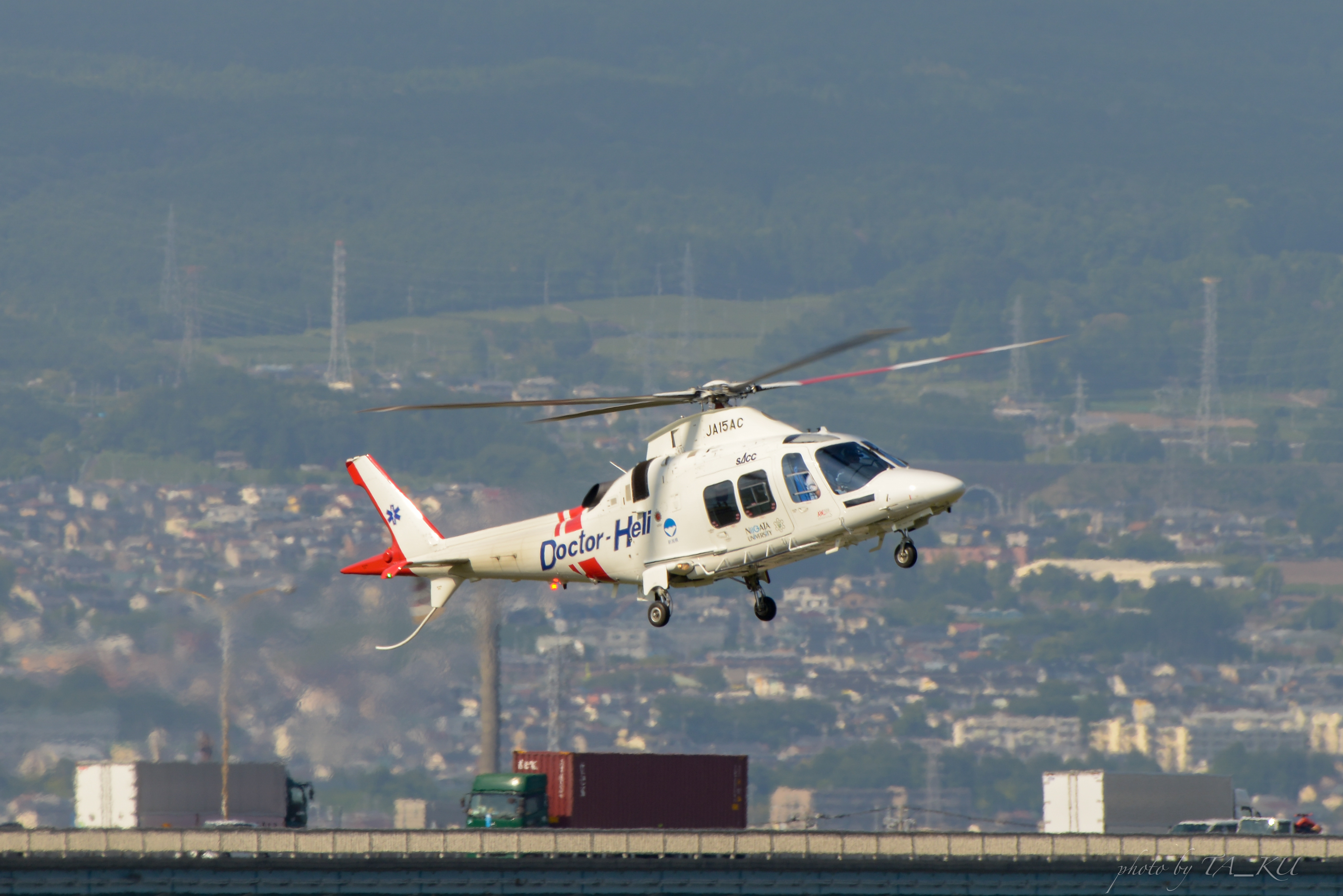 تويتر Ta Ku على تويتر 静岡エアコミュータ 新潟大学ドクターヘリ Ja15ac パイロットトレーニング T Co 8lmp0oguoe