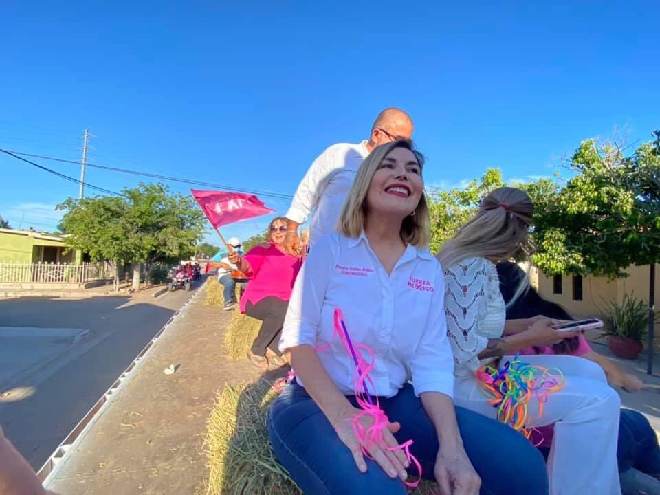 FXMSonora's tweet photo. Empalme con gran cierre este domingo con toda la fuerza, listos para las próximas elecciones este 6 de junio 🗳 VOTA Javier Ibarra Veterinario✅

#VotaRosa
#FuerzaXMexico🇲🇽
#FuerzaXSonora🌵 https://t.co/91sMksQwyl