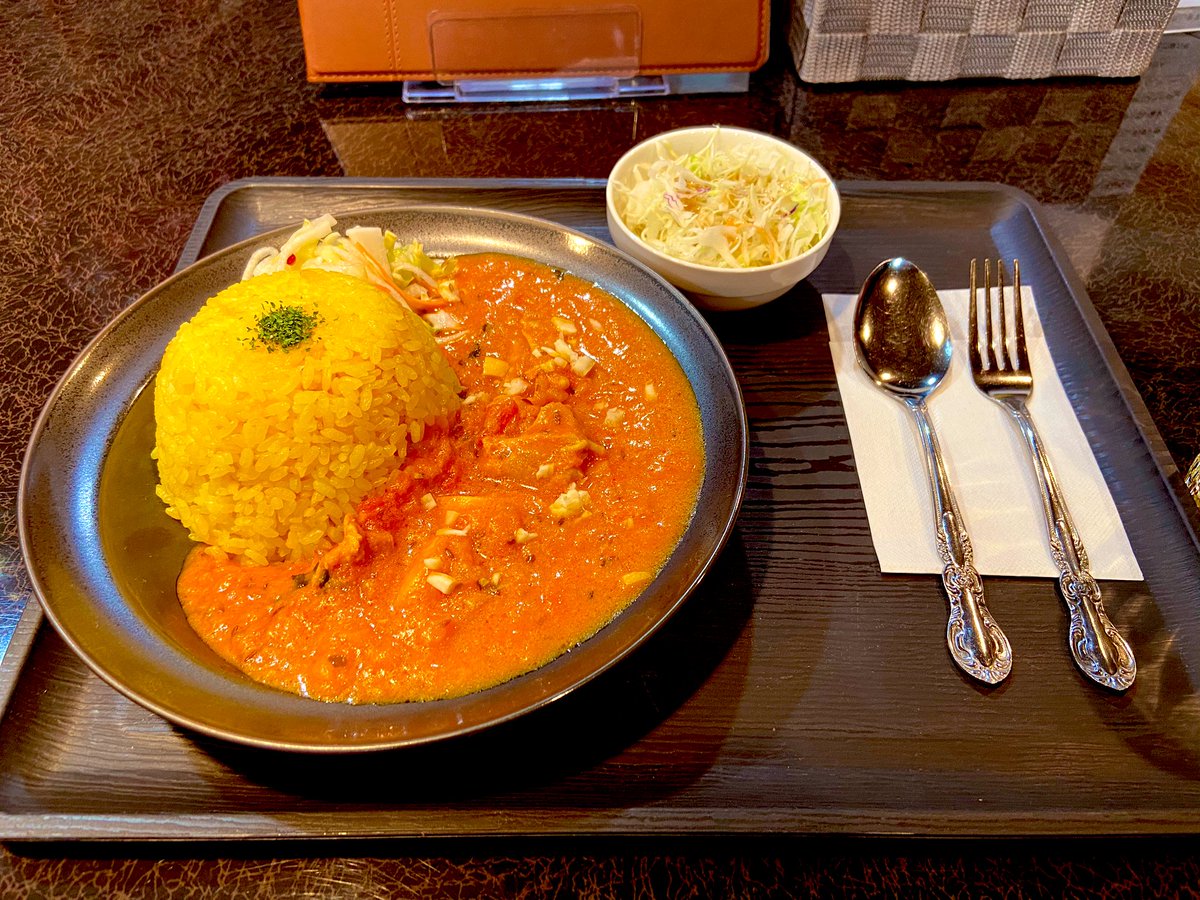 RMrm_Nonbiry's tweet photo. 先日ひより姉さんの開く
ひよこ堂に初めて行ってきた
レモンチキンカレーはこの先の
季節にピッタリな爽やかさだった
空間も味も美味しい
また行きます https://t.co/xkqULK2DXq