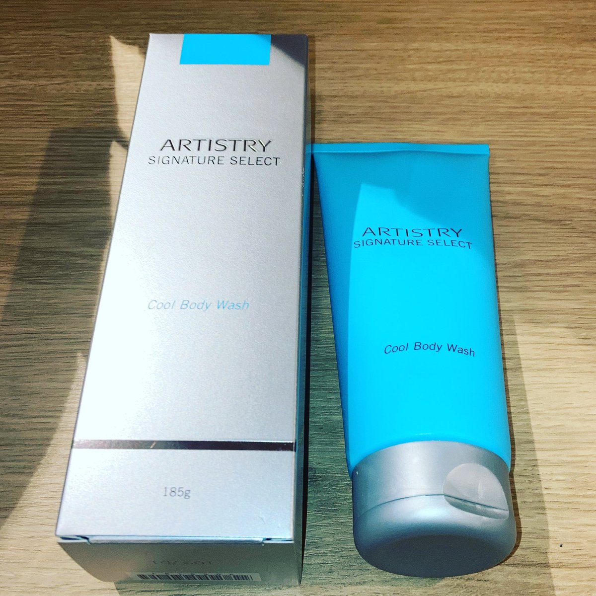 Tatsuki9640's tweet photo. #ARTISTRY 新製品
パーソナライズボディ　クールボディウォッシュ

夏にぴったり、
スースーするボディウォッシュが、
ついに発売されて、

僕も早速手に入れて使いました❗️💎

めちゃくちゃスッキリしました！

#K37 #アーティストリー
#夏 #夏休み https://t.co/RUNJgOzif7