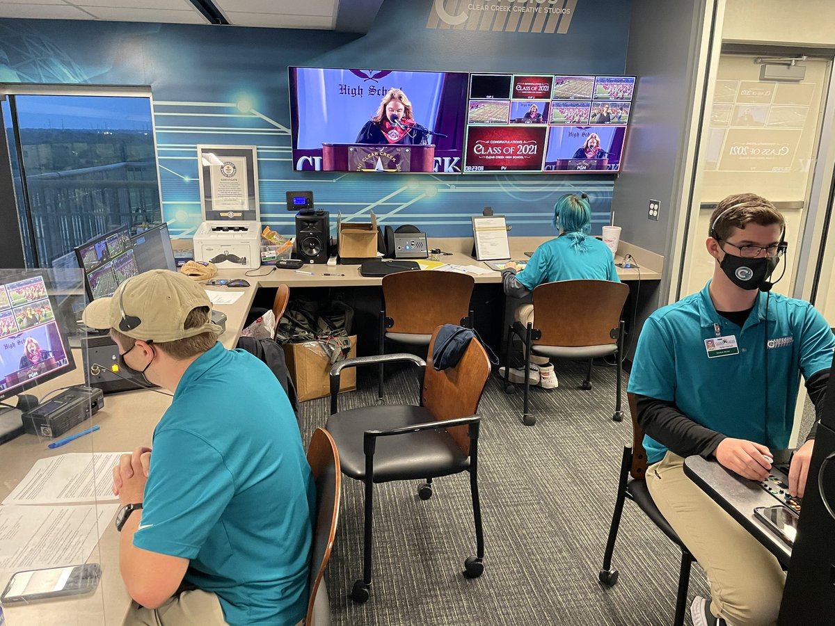 C3Studios_CCISD's tweet photo. That’s a wrap for @ClearCreekISD Class of 2021!!! Congratulations @CreekWildcats ! New C3 kids blended in well. @Teradek along for the ride helping with ASL on the livestreams. https://t.co/i0l7nuMXEz @ClearBrookHS @Clear_LakeHS @ClearSpringsHS @CFHS_Knights https://t.co/etMd90ERQF