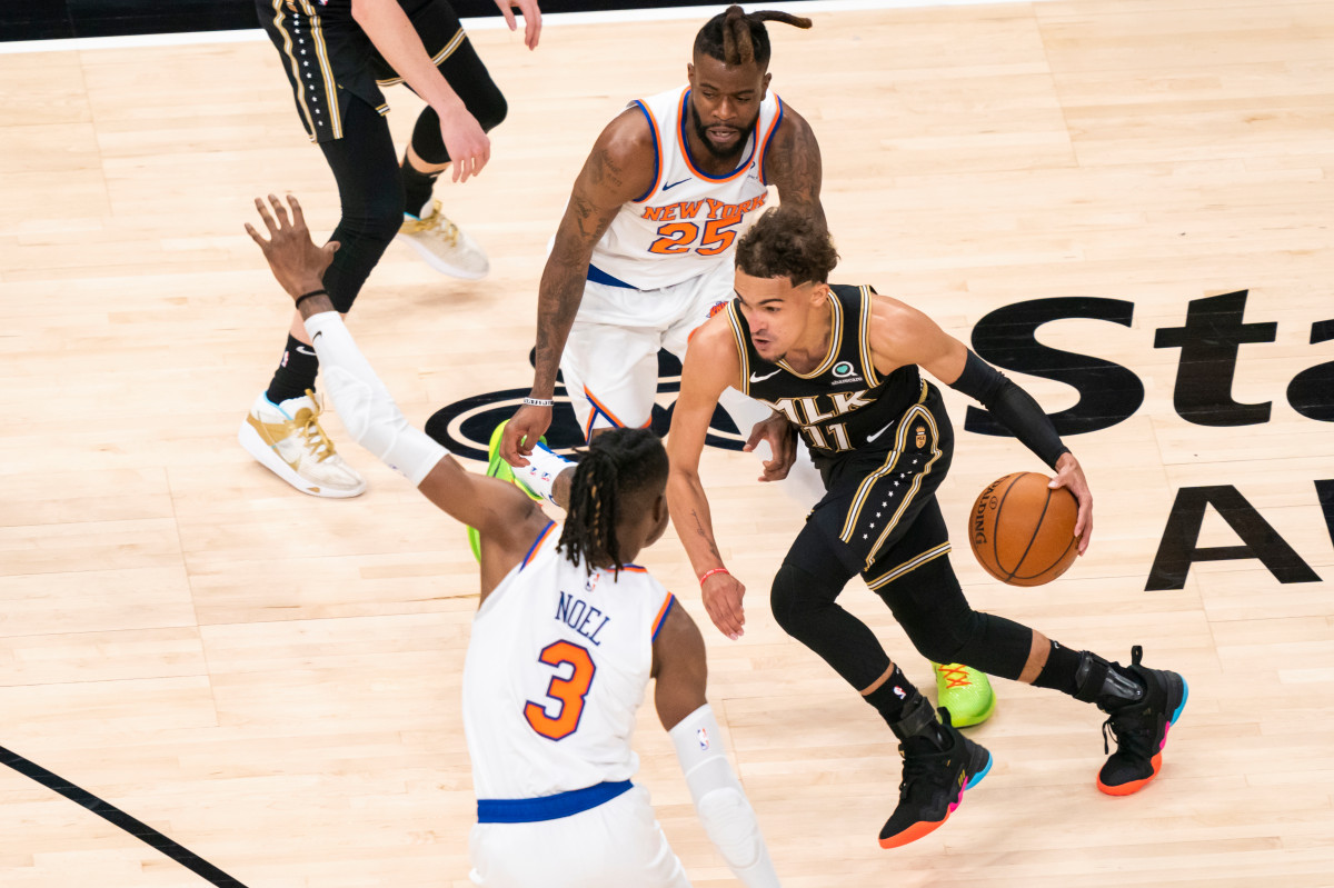 Reggie Bullock's ugly Knicks shooting game comes with Trae Young factor