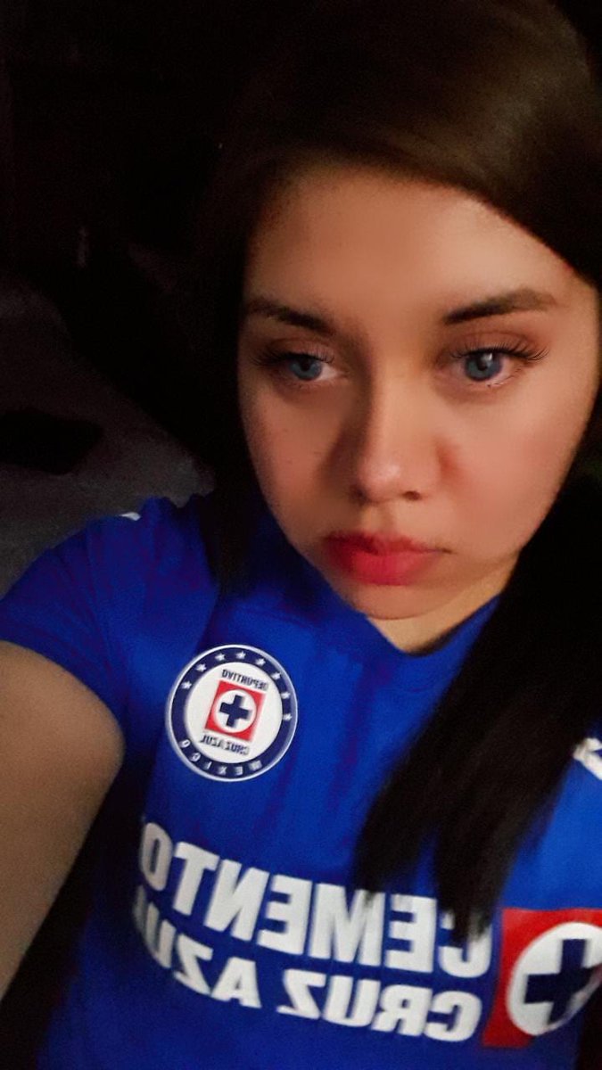 Ivjaz's tweet photo. 🏆💜😍
9★
@CruzAzul  #CampeonCruzAzul https://t.co/ZA2gWc3Nq3