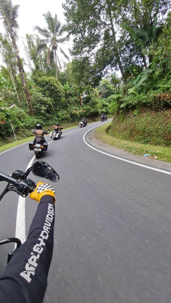 Jangan kasih kendor broooo