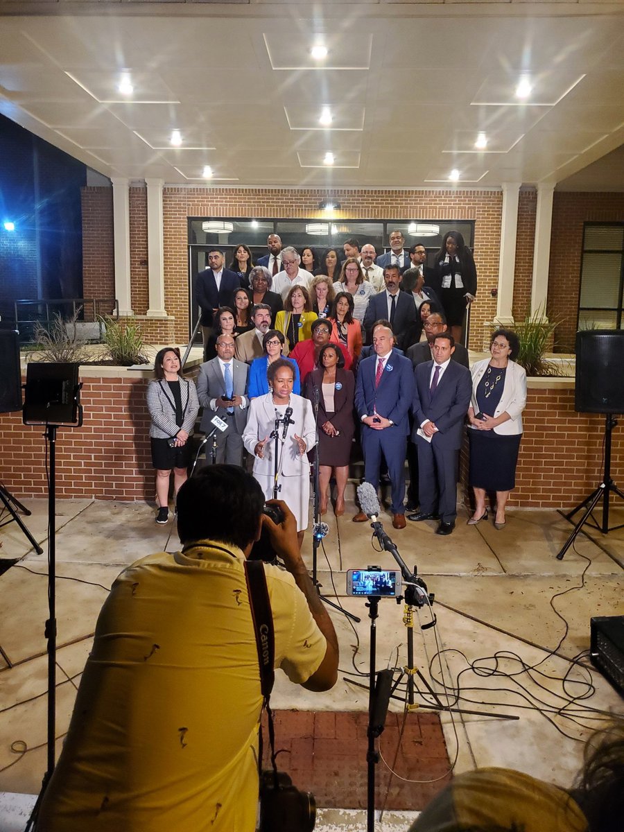 CarolforTexas's tweet photo. Tonight the House Democrats took a stand against a blatant assault on Texan voting rights by breaking quorum to prevent the passage of #SB7. Proud of my House colleagues for standing up for Democracy & continuing the fight to protect the right to vote of every Texan. https://t.co/VrsBtEkM4v