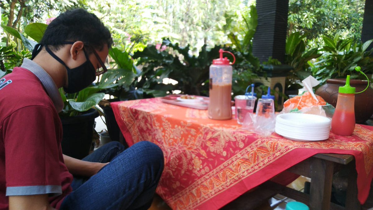 EDISI BANTU TEMAN (@poerworedjofess) on Twitter photo <a href="/AsliPoerworedjo/">TANPA KITA BEDA JALAN CERITA!</a> <a href="/JaySarwo/">Jarot Sarwo</a> <a href="/TWEET_PURWOREJO/">PURWOREJO APAPUN</a> <a href="/mainkanKAMERAmu/">ig: @mainkanKAMERAmu</a> <a href="/FotograferIklan/">Fotografer Iklan</a> <a href="/AgendaPurworejo/">ig: @AgendaPurworejo</a> <a href="/nobhell/">noviafaa</a> <a href="/PurworejoUpdate/">UNIQUE UPDATE USEFUL</a> <a href="/BANYUURIPUPDATE/">IG: @BANYUURIPUPDATE</a> <a href="/NOngkrongLIKErs/">ig: @NOngkrongLIKErs ๐๐ท๐น๐ฒ</a> <a href="/FOTOGRAFERPRWRJ/">Fotografer Prwrj</a> @SibazuCoffee <a href="/PurworejoJepret/">ig: @PurworejoJepret ๐๐ท๐น๐ฒ</a> <a href="/ADzonePURWOREJO/">ig: @ADzonePURWOREJO</a> <a href="/SelukBelukMimin/">#DiRumahAja #StayAtHome</a> @Rimal_Rizky <a href="/Husaini70256404/">Husaini</a> <a href="/A1908nurochim/">Gelas Kosong</a> @sumar7ruh <a href="/PurworOjek/">๐ตTukangKomplen</a> <a href="/z104storyteller/">ig: @z104storyteller #ApaAdanyaAjalah</a> <a href="/TErusMENjelajah/">selalu melangkah terus menjelajah</a> <a href="/PURWOREJO_24JAM/">PURWOREJO 24 JAM ON!</a> <a href="/wonorebo/">Bakul Buah</a> <a href="/initial_ari/">A+</a> <a href="/WindaRahayunin2/">Winda Rahayuningtyas</a> <a href="/SantosoWdd1/">santoso widodo</a> <a href="/AngkoSetiarso/">Angko Setiarso</a> <a href="/BagongDadiDewa/">Ki Lurah Bagong</a> <a href="/KidangTalun_/">911helpme</a> <a href="/nindya_laksmita/">Laksmita Nindya Dewi</a> @bramassetyo_85 <a href="/acciomymoney/">weasley</a> <a href="/sahabat_kedai/">Kedai Sahabat</a> @WibiantoAndreas @sumar7ruh1 @son_hikmawan @KopiSinang <a href="/genthole_/">miftah__</a> <a href="/lebihbaikdisini/">Sibazu Coffee</a> <a href="/indahpehasibazu/">Indah ipeha</a> <a href="/mapasuri/">Mapala Surya Rimba</a> <a href="/gndrgbercerita/">usman</a> <a href="/independent_adv/">Independent Adventure</a> @rfajary_ <a href="/Ayu10Nindya/">@Nindya_ayu10</a> <a href="/KAERJETE/">KRJT INDONESIA</a> <a href="/pemdespopongan_/">#PoponganBergerakMaju</a> <a href="/bangringgo_/">๐ฉ๐๐๐ ๐น๐๐๐๐๐</a> Kedai <a href="/PasarUmpet/">Pasar Umpet BUKAN PASAR BIASA</a> menerima pesanan untuk layanan hajatan..
๐ฒ wa.me/6287802783325
๐ maps.app.goo.gl/mg9jtTKaJZ1NZhโฆ <a href="/AsliPoerworedjo/">TANPA KITA BEDA JALAN CERITA!</a> <a href="/JaySarwo/">Jarot Sarwo</a> <a href="/TWEET_PURWOREJO/">PURWOREJO APAPUN</a> <a href="/mainkanKAMERAmu/">ig: @mainkanKAMERAmu</a> <a href="/FotograferIklan/">Fotografer Iklan</a> <a href="/AgendaPurworejo/">ig: @AgendaPurworejo</a> <a href="/nobhell/">noviafaa</a> <a href="/PurworejoUpdate/">UNIQUE UPDATE USEFUL</a> <a href="/BANYUURIPUPDATE/">IG: @BANYUURIPUPDATE</a> <a href="/NOngkrongLIKErs/">ig: @NOngkrongLIKErs ๐๐ท๐น๐ฒ</a> <a href="/FOTOGRAFERPRWRJ/">Fotografer Prwrj</a> @SibazuCoffee <a href="/PurworejoJepret/">ig: @PurworejoJepret ๐๐ท๐น๐ฒ</a> <a href="/ADzonePURWOREJO/">ig: @ADzonePURWOREJO</a> <a href="/SelukBelukMimin/">#DiRumahAja #StayAtHome</a> @Rimal_Rizky <a href="/Husaini70256404/">Husaini</a> <a href="/A1908nurochim/">Gelas Kosong</a> @sumar7ruh <a href="/PurworOjek/">๐ตTukangKomplen</a> <a href="/z104storyteller/">ig: @z104storyteller #ApaAdanyaAjalah</a> <a href="/TErusMENjelajah/">selalu melangkah terus menjelajah</a> <a href="/PURWOREJO_24JAM/">PURWOREJO 24 JAM ON!</a> <a href="/wonorebo/">Bakul Buah</a> <a href="/initial_ari/">A+</a> <a href="/WindaRahayunin2/">Winda Rahayuningtyas</a> <a href="/SantosoWdd1/">santoso widodo</a> <a href="/AngkoSetiarso/">Angko Setiarso</a> <a href="/BagongDadiDewa/">Ki Lurah Bagong</a> <a href="/KidangTalun_/">911helpme</a> <a href="/nindya_laksmita/">Laksmita Nindya Dewi</a> @bramassetyo_85 <a href="/acciomymoney/">weasley</a> <a href="/sahabat_kedai/">Kedai Sahabat</a> @WibiantoAndreas @sumar7ruh1 @son_hikmawan @KopiSinang <a href="/genthole_/">miftah__</a> <a href="/lebihbaikdisini/">Sibazu Coffee</a> <a href="/indahpehasibazu/">Indah ipeha</a> <a href="/mapasuri/">Mapala Surya Rimba</a> <a href="/gndrgbercerita/">usman</a> <a href="/independent_adv/">Independent Adventure</a> @rfajary_ <a href="/Ayu10Nindya/">@Nindya_ayu10</a> <a href="/KAERJETE/">KRJT INDONESIA</a> <a href="/pemdespopongan_/">#PoponganBergerakMaju</a> <a href="/bangringgo_/">๐ฉ๐๐๐ ๐น๐๐๐๐๐</a> Kedai <a href="/PasarUmpet/">Pasar Umpet BUKAN PASAR BIASA</a> menerima pesanan untuk layanan hajatan..
๐ฒ wa.me/6287802783325
๐ maps.app.goo.gl/mg9jtTKaJZ1NZhโฆ
