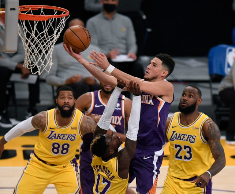 Hoy_NBA's tweet photo. 🏀BOX SCORE🏀

⚡️31 de MAYO⚡️

New york 96-113 Atlanta
Phoenix 100-92 Lakers
Brooklyn 141-126 Boston
Clippers 106-81 Dallas https://t.co/vi7C1xWzNI