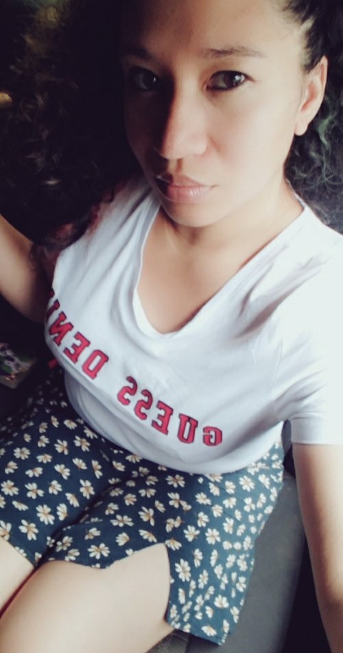 JGBrwn's tweet photo. A media hora de mi cumple 🥳#Almost28 #NewPic https://t.co/q2mi4arJAv