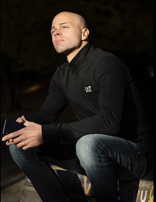 Photographer:   https://t.co/yQ55PhiJ4Y  #portrait  #malemodels  #malemodel #maleportrait #manmodel #fotoshooting<a href="/tag/portrait"class="tags">#portrait</a><a href="/tag/male"class="tags"><span>#male</span></a><a href="/tag/modeling"class="tags"><span>#modeling</span></a><a href="/tag/malemodel"class="tags"><span>#malemodel</span></a><a href="/tag/malemodels"class="tags"><span>#malemodels</span></a><a href="/tag/outdoor"class="tags"><span>#outdoor</span></a>