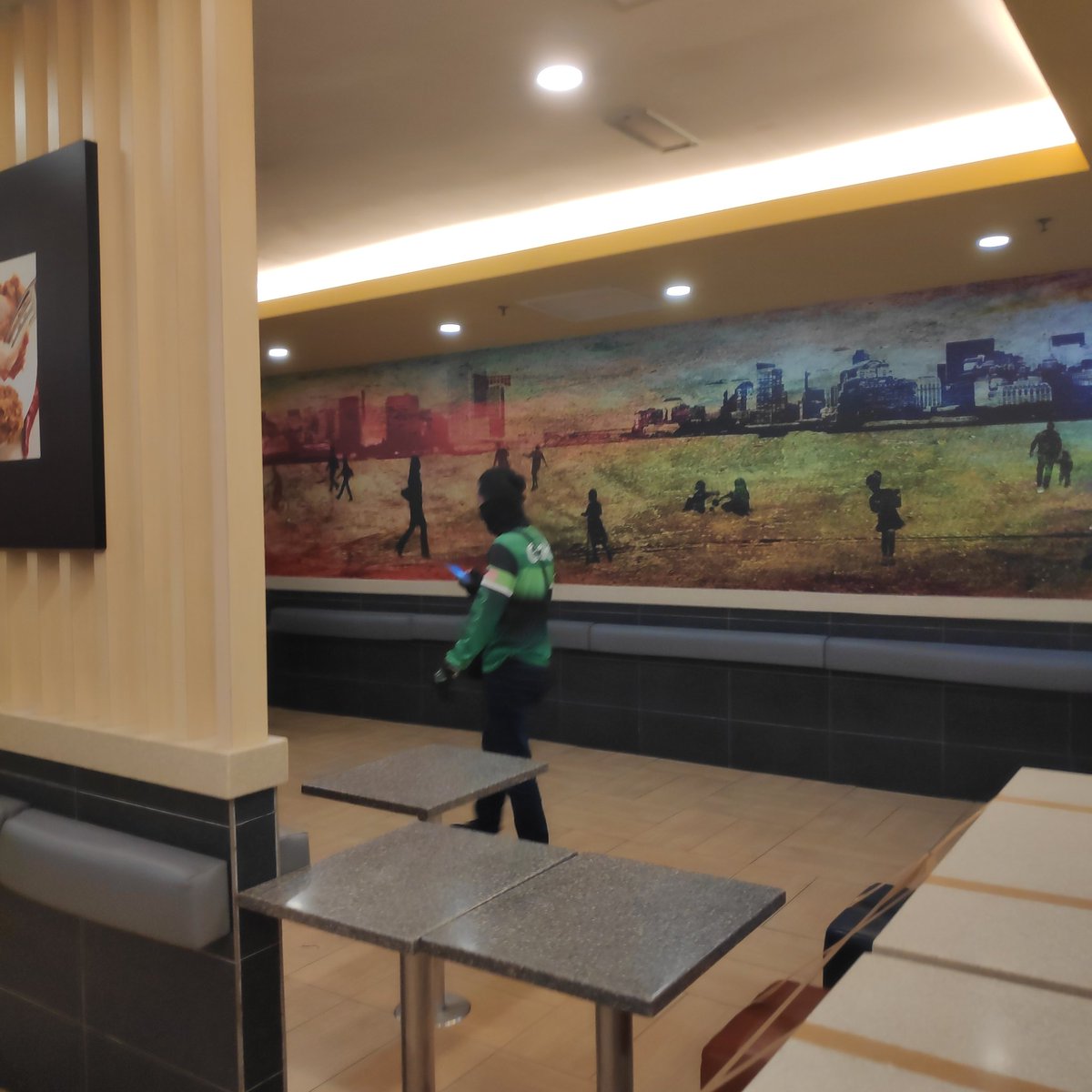 Ling Mien Yeo tweet media