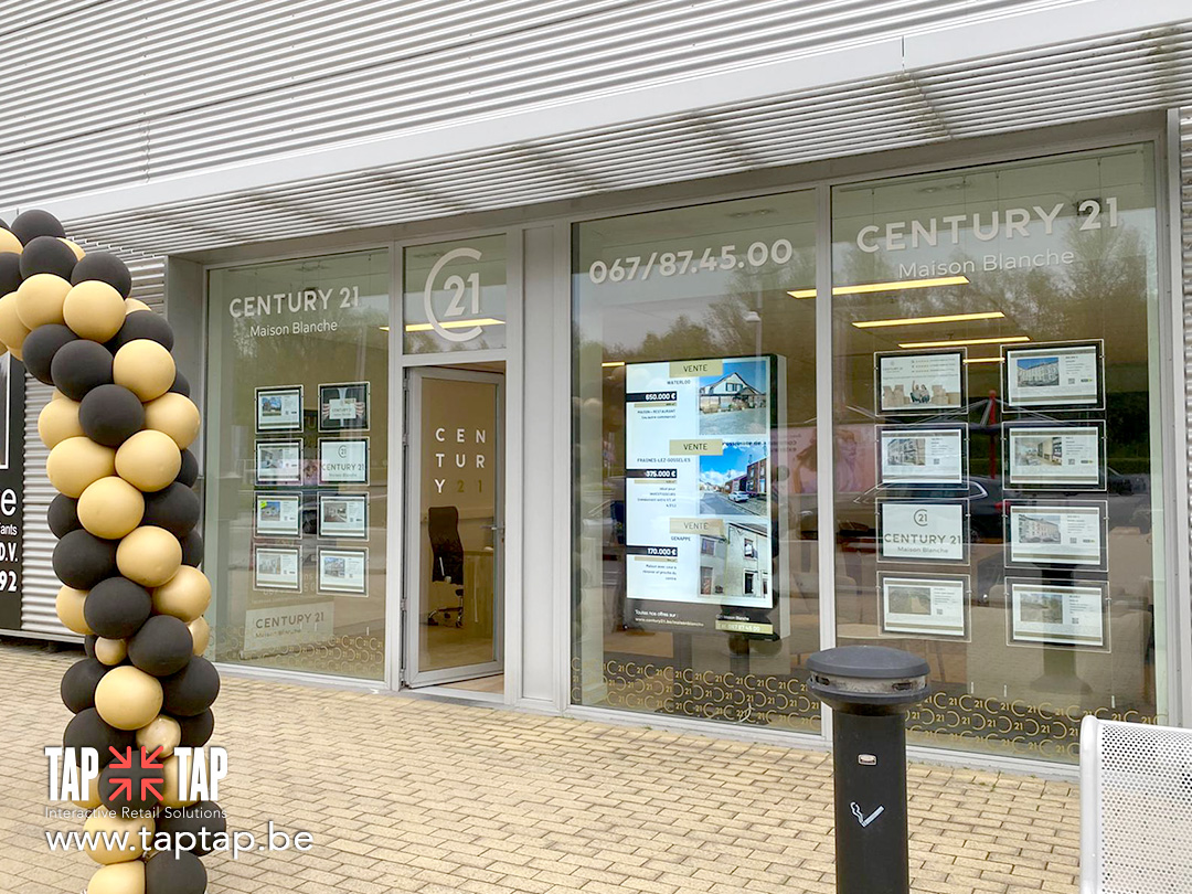taptapdigital's tweet photo. Solution Vitrine Digitale pour les agences immobilières.
Century 21 Maison Blanche maintenant également à  #Nivelles
https://t.co/6uoX2hQ7VB 
#vitrinedigital #digitalsignage #vitrineimmo #affichagedynamique #immobilier https://t.co/ZgSgl3ws9k