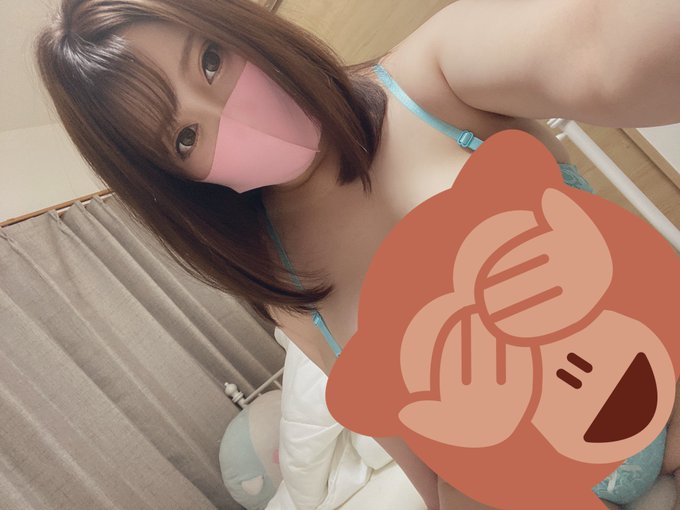 お誕生日会チケット残り半分切りました💕💕💕💕  どんな服装で配信しよーかな(っ ॑꒳ ॑c)ﾜｸﾜｸ  デートする前の女の子のような気分です❤ https://t.co/oXVdwvTtKz<a href="/tag/fantia"class="tags"><span>#fantia</span></a><a href="/tag/%E3%83%95%E3%82%A1%E3%83%B3%E3%83%86%E3%82%A3%E3%82%A2"class="tags"><span>#ファンティア</span></a>