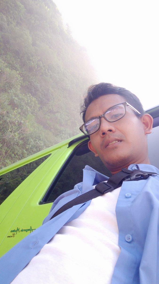 Gunawan_arie's tweet photo. Alhamdulillah esih teyeng plesih meskipun gratisan 😂😂 https://t.co/1sousrKH0R