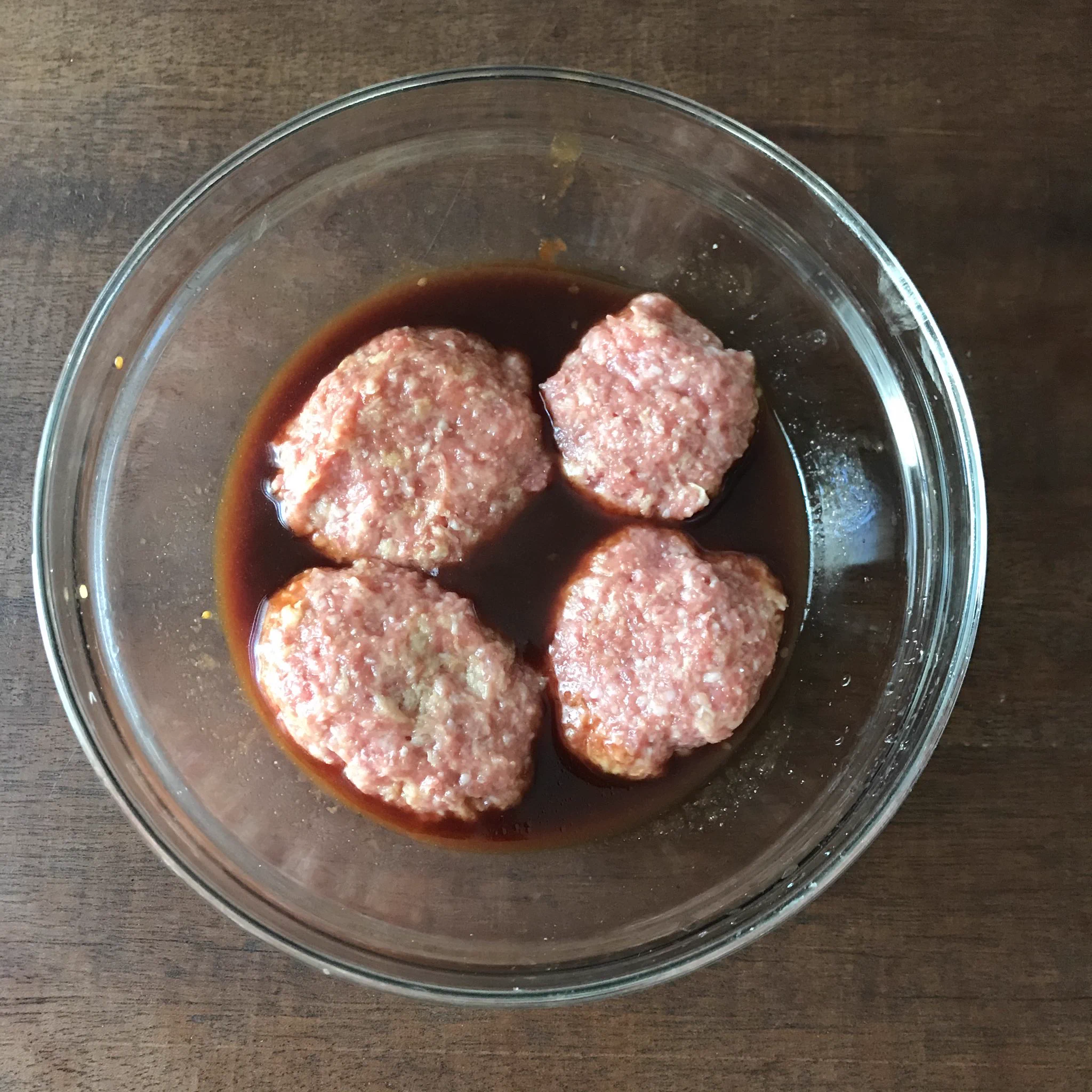 包丁不要でレンジで作れる！？「煮込みハンバーグ」の作り方！