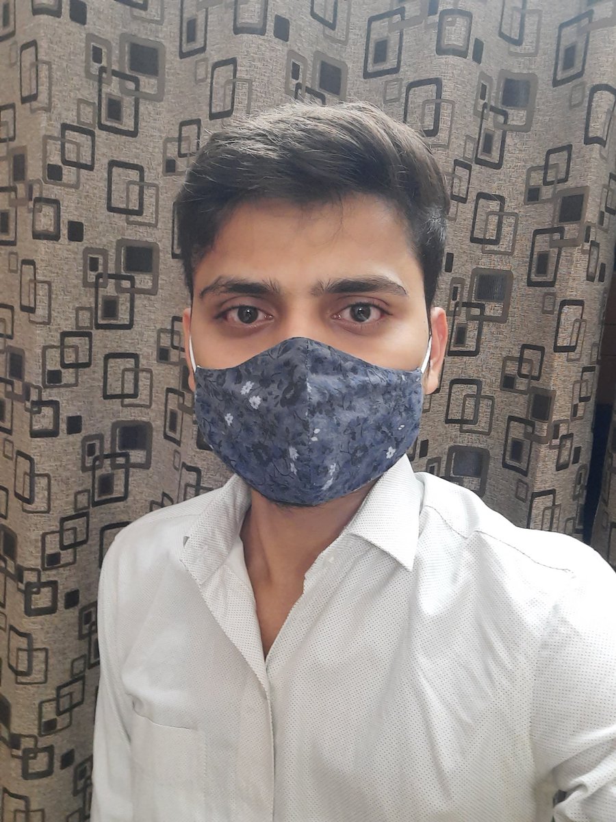 chanderajc's tweet image. जब आप का हर विचार एक हैं 
द्वन्द कहाँ ठहरता है
जब बिन पूछे हर जवाब एक है
भ्रम कहाँ रमता है
जब उस दिव्य का रूप एक है
तो भटकना कहाँ है। 

सरलता से सफलता