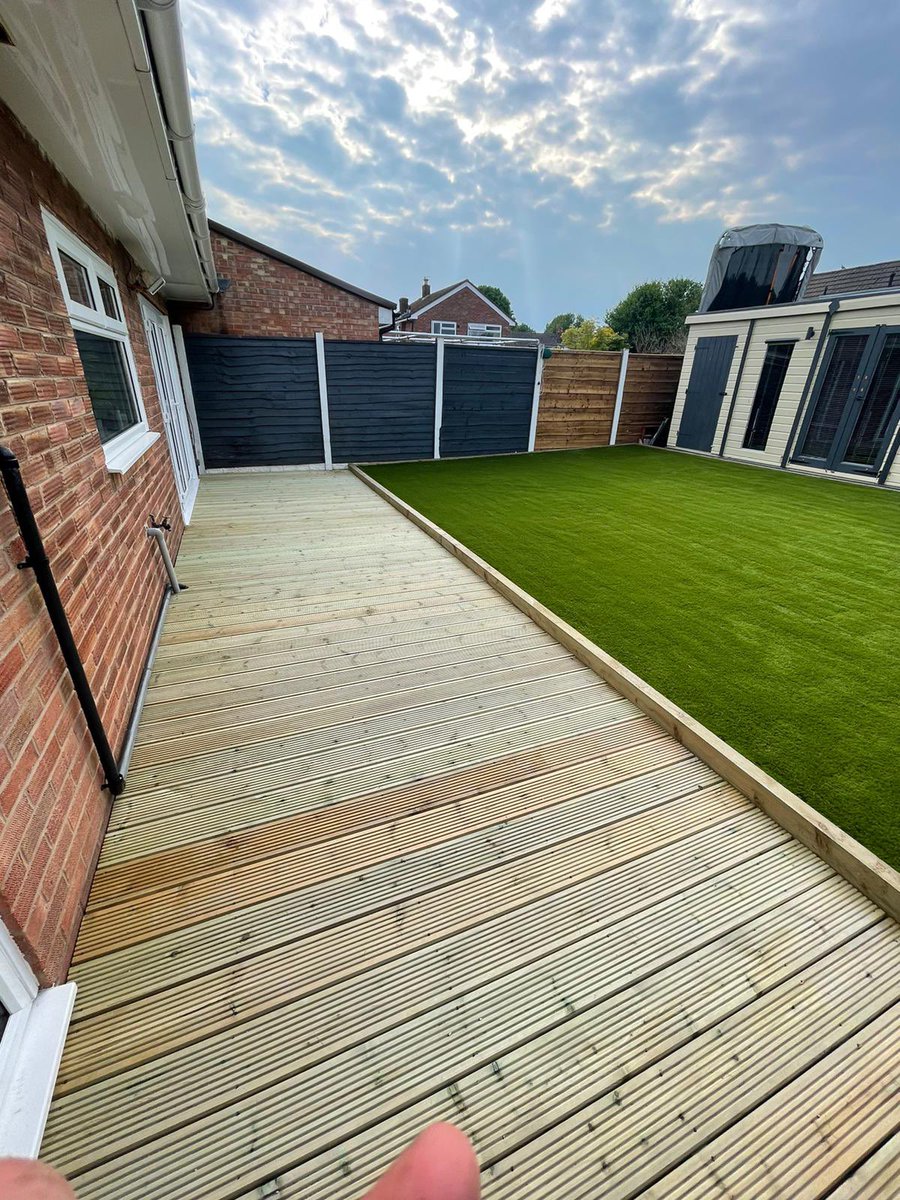 Our latest garden transformation with decking &amp; artificial grass ready to enjoy over the summer! ☀️😎

Our team design, supply &amp; transform gardens with fence cladding, decking &amp; artificial grass! 

Send us a message or call 07596904625 to arrange your free quote! 👍