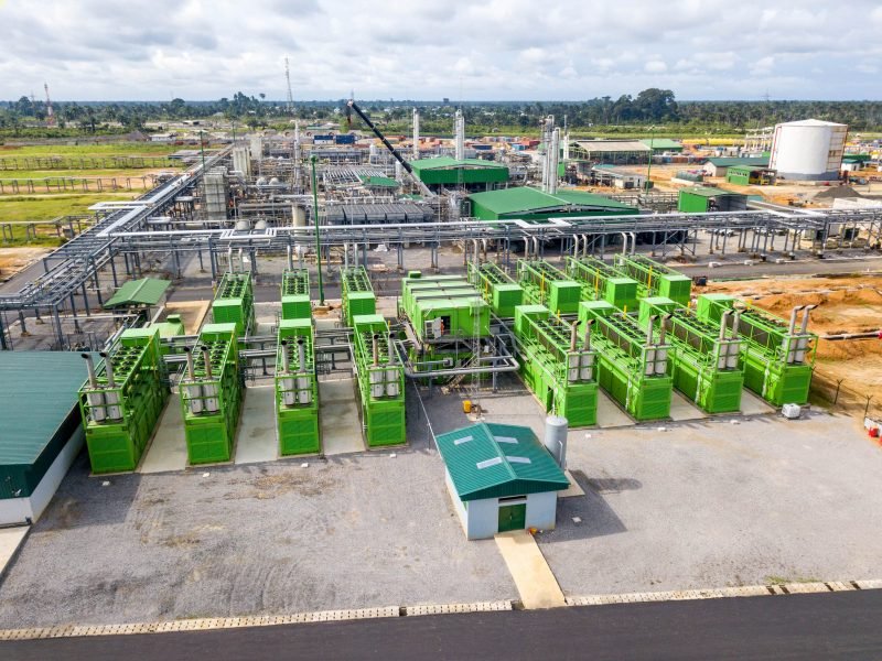 OvieAli's tweet photo. The recently completed $450m mini LNG plant by Greenville LNG that will be providing substitutes to diesel in Nigeria's industries. They are the first in Africa[ss-A] to use LNG fuel instead of diesel on all their hundreds of 
supply trucks to cut cost by 30% . Firms will save... https://t.co/qmVpopMztn