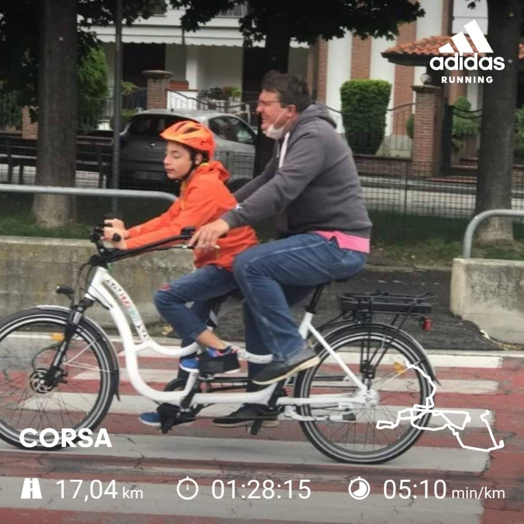 SOItalia's tweet photo. ❤️✨Andrea e Samuele, papà e figlio gareggiano insieme per il Challenge #walkingtogether #backtothegames
.
.
.
#papà #papàefiglio #tandem https://t.co/yQPr7AIrLn