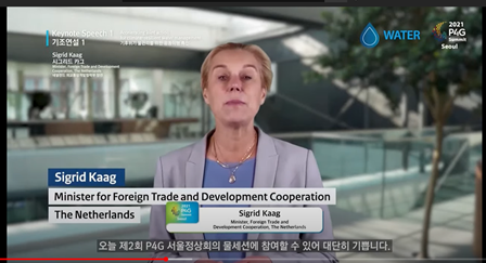 Great opening by Minister of Foreign Affairs <a href="/SigridKaag/">Sigrid Kaag</a> at the <a href="/P4Gpartnerships/">P4G</a>: "Let's quadriple green innovative climate smart commercially viable solutions to the benefit of the people. <a href="/NazavaWater/">Nazava Water Filters</a> is ready! impacting over 500,000 people, reducing 130,000 TonCo2 emissions.