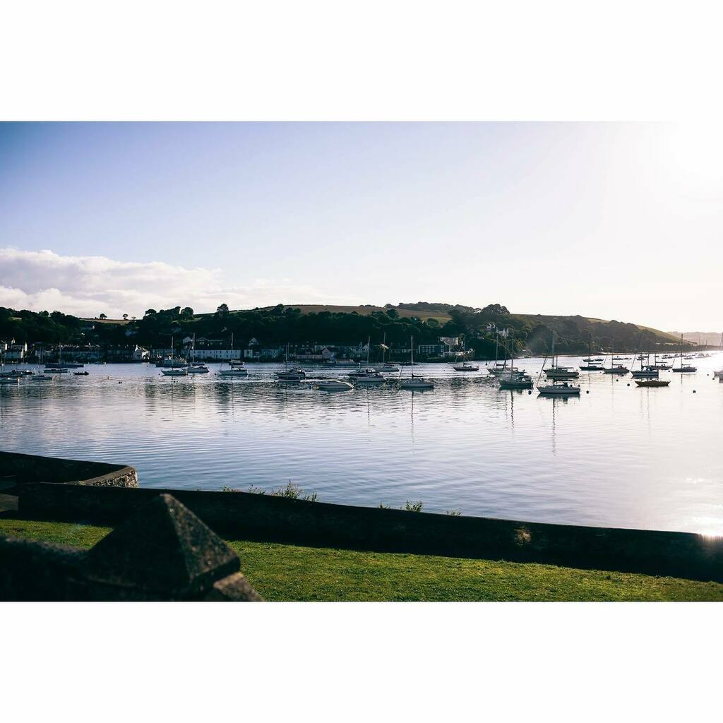 Bank Holiday Monday is looking mighty fine! Come and see us from 09:00 as usual and we’ll hook you up with some delicious coffees and cakes to round the long weekend off nicely! instagr.am/p/CPhuGG6rfSG/