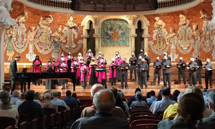 Mare meva! Ressaca emocional després que ahir les <a href="/veusalegres/">CoralVeusAlegres</a> cantéssim al <a href="/palaumusicacat/">Palau de la Música Catalana</a> 🎶✨

#xarxacoral #santhilarisacalm