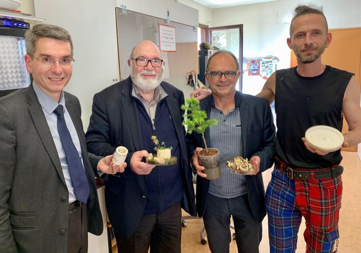 Lebienpublic's tweet photo. INFO BP 🔵 L’emballage de demain, à base de champignons, mis au point en Côte-d’Or https://t.co/YHnEunjnZY https://t.co/Q0wo6Oq19G