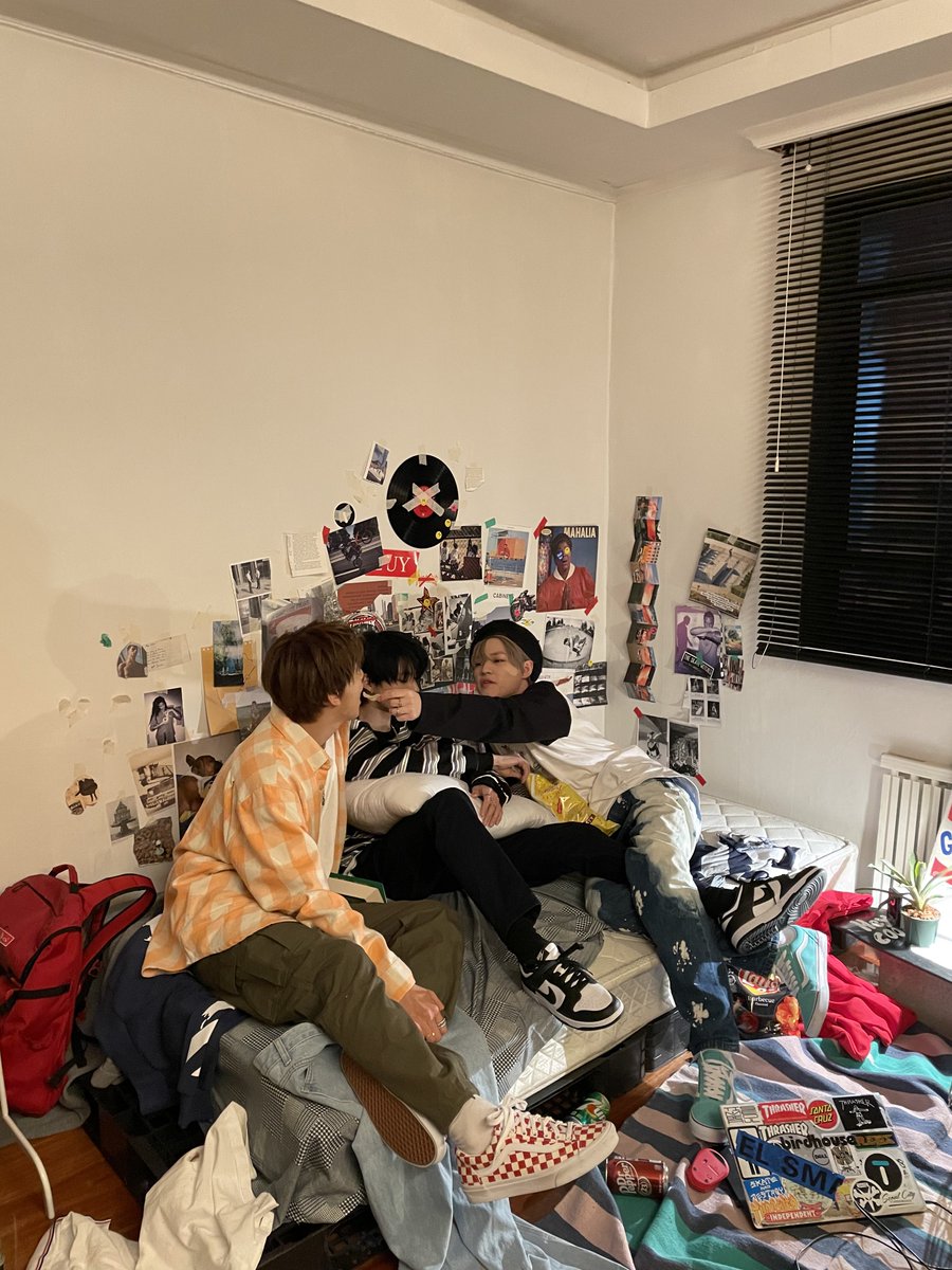 NCTsmtown_DREAM tweet picture