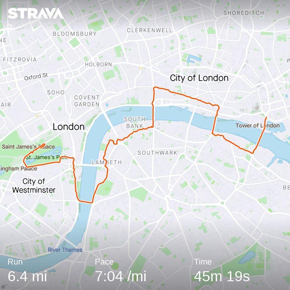 JustJohnBoy's tweet photo. Completed my London Vitality 10k yesterday! @London10K Decided to run in London. #Celebrateyou #Run10000 #London10000 https://t.co/1kjACn8Hb3