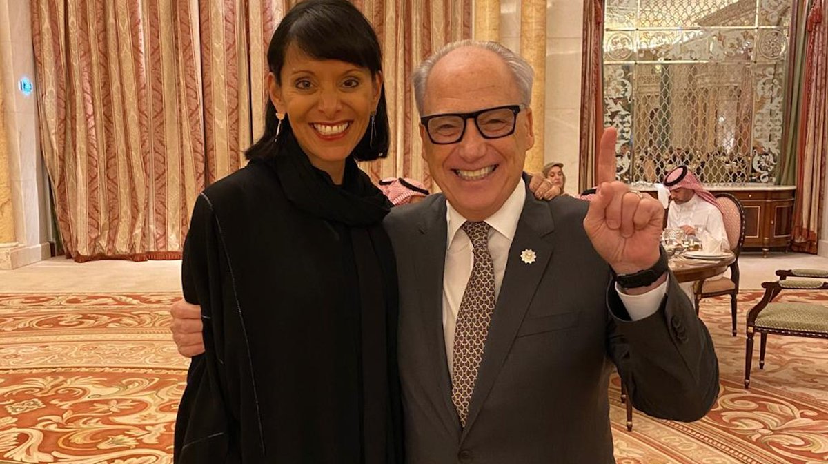 AnitaMendiratta's tweet photo. There are leaders & then there are iconic leaders! So loved reconnecting with a true officer & gentleman of global Hospitality, a remarkable life's work yet still so remarkably humble. Such a joy, #JerryInzerillo , CEO of @DGDA_SA - looking forward to celebrating you globally. x https://t.co/aRKn3OX9Br