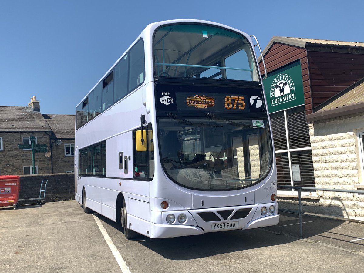 Journeys end for the @FirstYork <a href="/DalesBus/">DalesBus</a> vehicle. 822 York - Ripon - Grassington, then 875 Grassington - Hawes
