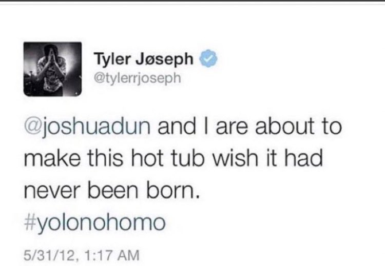 22pilots800's tweet image. . @tylerrjoseph SAY HAPPY BIRTHDAY TO YOUR BEST TWEET EVER
