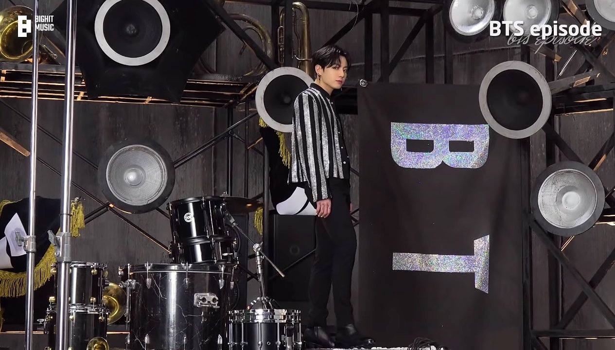 E2t6pvHVEAAYgjn?format=jpg&name=large