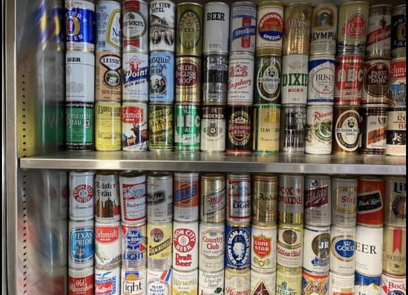 BilliamBezos's tweet photo. My recycling is piling up after a really enjoyable weekend #havingone #hadone #crispcrack https://t.co/cJSgfOkoqN