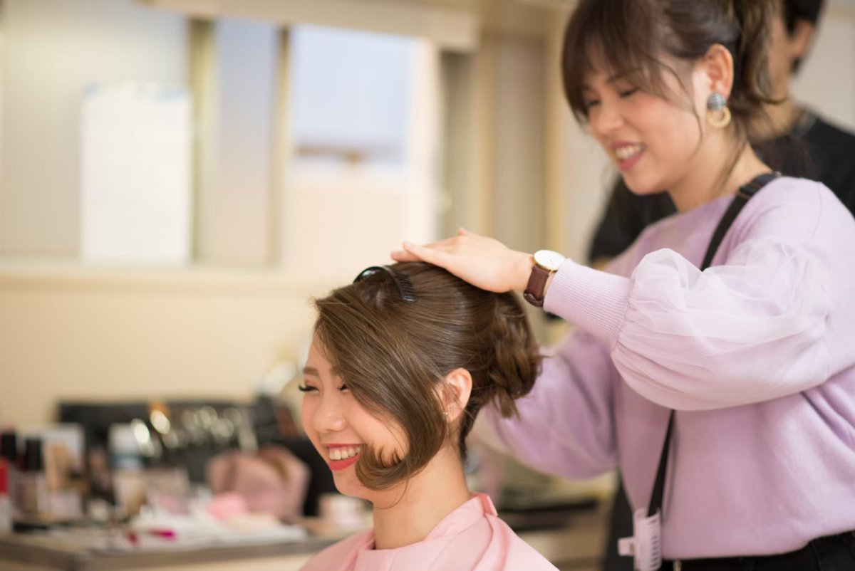 ヘアメイクさん募集