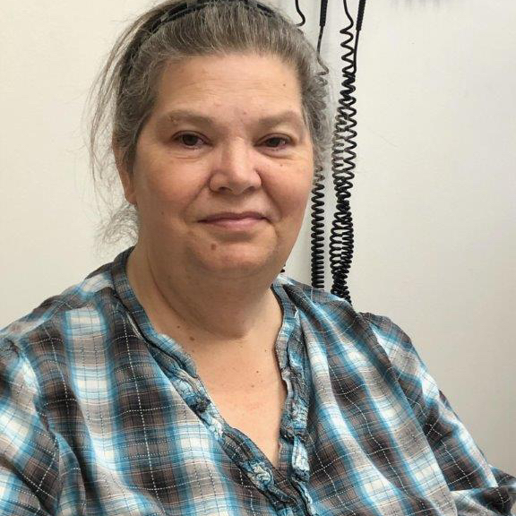 Cox_Foundation's tweet photo. Carol was helped with a transfer bench and hand held shower due to being at risk of falling. She was having numbness to her lower left leg.  Donate to our HUG fund today! https://t.co/sgm65hkFtw