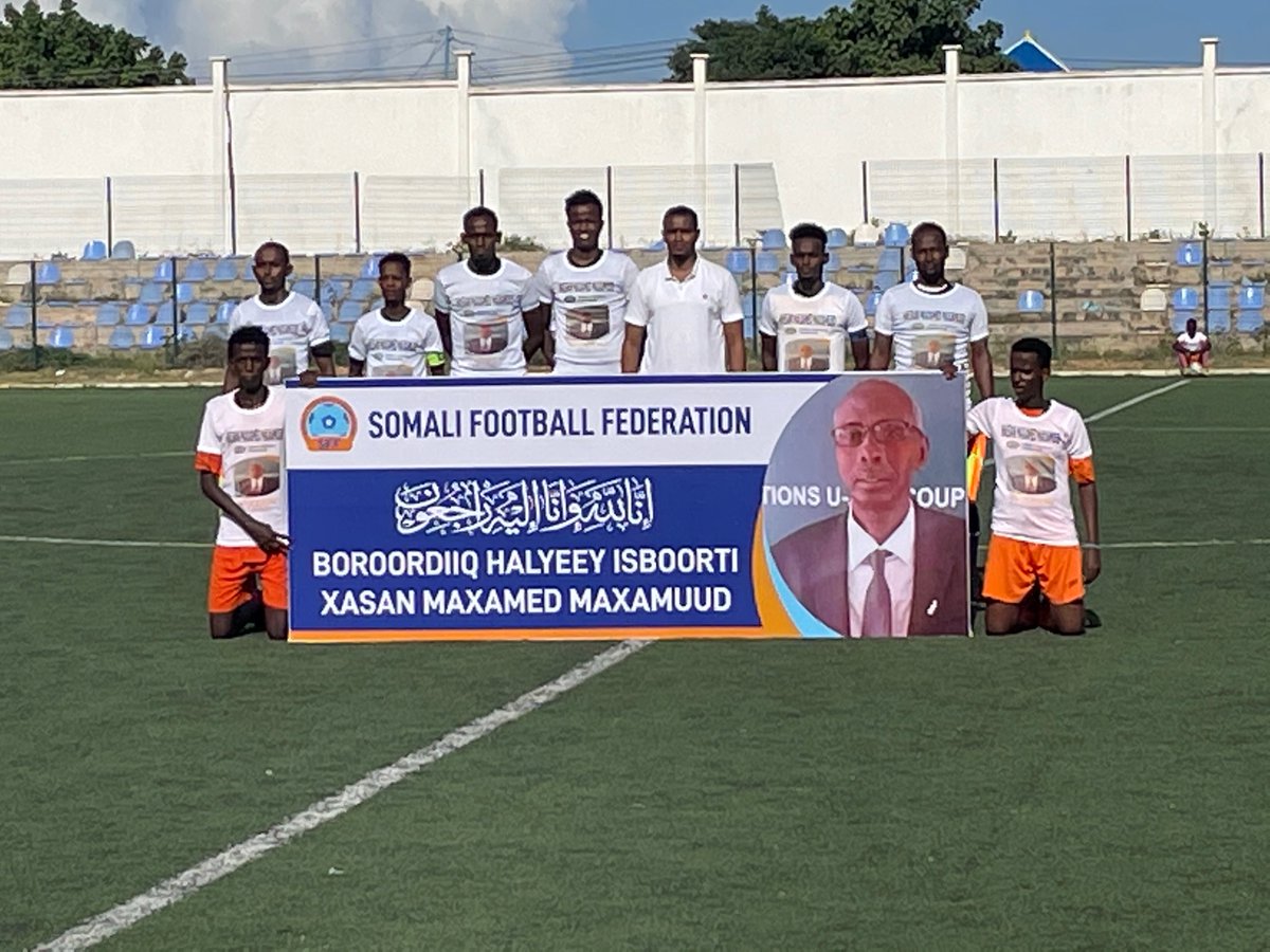 Somalia resumes football competitions after a 3-day national mourning for the late veteran football administrator, Hassan Mohamed Mahmoud. Over the weekend in the Islamic Calendar,  Somali footballer federation will organize a prayer session.