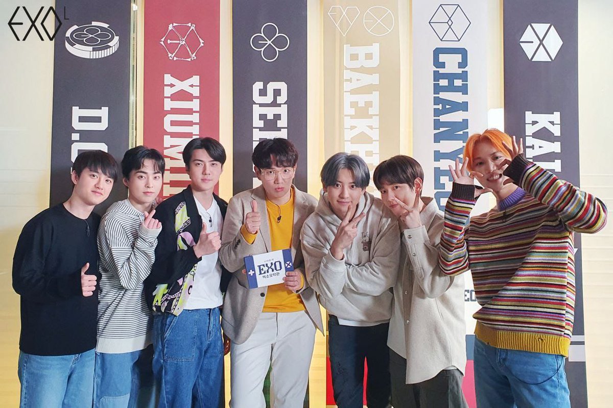 LinMarida's tweet photo. Sesenang itu loh,
Belum juga mulai, airmata udah ngucur😭😭😭
Awal nonton, Mereka ketawa aku makin nangis
Aku nonton kesekian kali baru bisa ketawa sambil tarik2 ingus😭😭
Let's Play With EXO

#엑소오락관시즌2
#EXOArcadeS2_Ep01
#DONT_FIGHT_THE_FEELING 
#EXO #엑소 @weareoneEXO https://t.co/Xe15tSH6gT