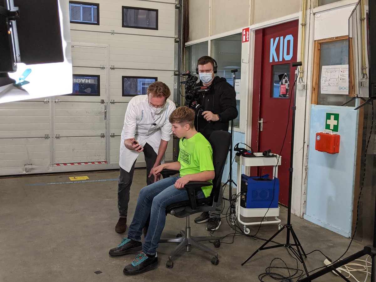 De tweede aflevering van de techniekdag show staat online!

O.a. met <a href="/vanraam/">Van Raam</a>, <a href="/radboudumc/">Radboudumc</a> , <a href="/EnjoyVRNL/">EnjoyVR</a> @RescopeBV, <a href="/HANnl/">HAN University of Applied Sciences (HAN)</a> 

Bekijk de video via youtube.com/watch?v=VBomP_…

<a href="/vnoncwmidden/">VNO-NCW Midden</a> @VNONCWarnnijm