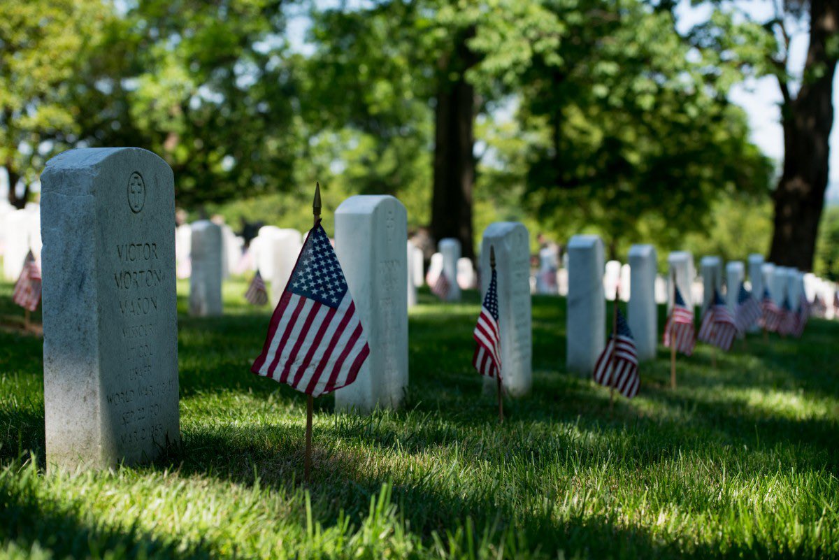 RVHS_SocStudies's tweet photo. Remembering and honoring. #MemorialDay2021 https://t.co/821iUxSJFI