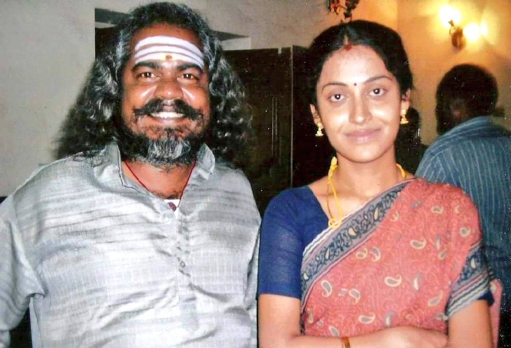 kayaldevaraj's tweet photo. #Throwback Pictures
@ProductionsAvm #MudhalEdam Film Shooting Spot
Heroine #KavithaNayar and #Appukutti and #KayalDevaraj https://t.co/unL6ekWhzf