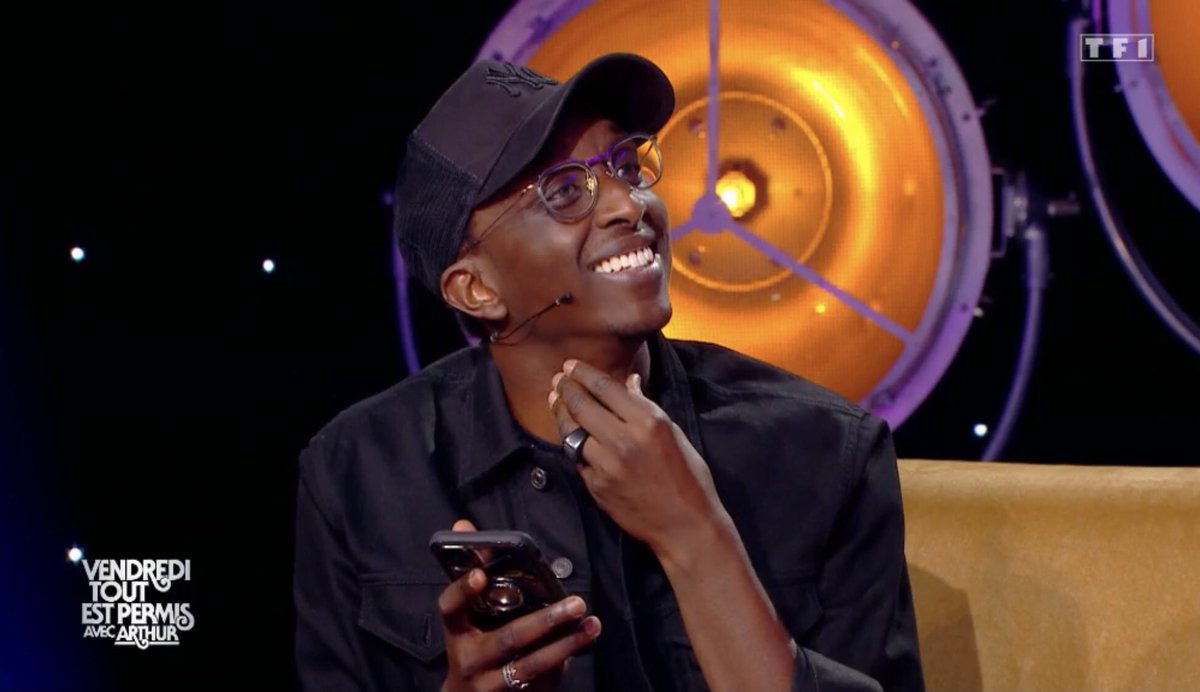 AhmedSyllaCrew's tweet photo. Pour revoir le replay de VTEP avec Ahmed, c’est ici que ça se passe  👉 https://t.co/UqgrNHjFmr https://t.co/RlNwnVB27Q