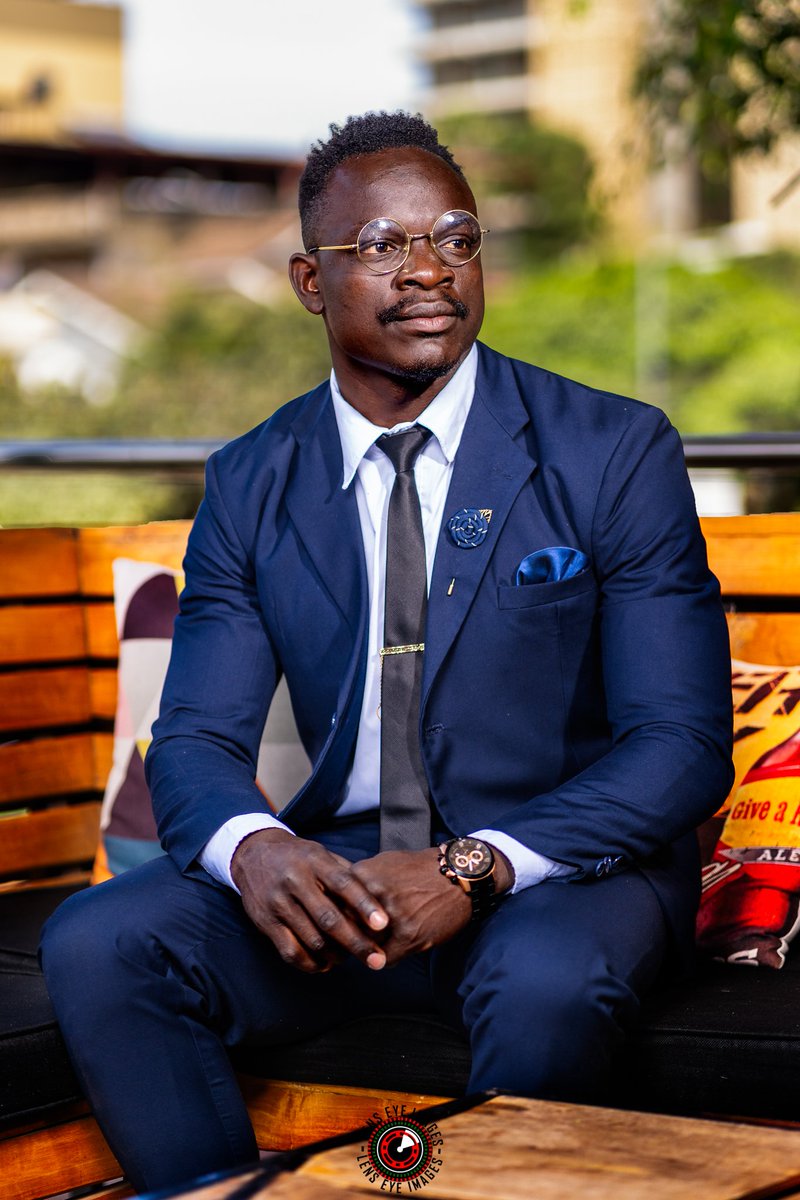 theOutLookbrand's tweet photo. "A Dapper Man is always sharp." ~Anonymous
For Unisex brands #OL_Inclusive
📸 @LensEyeImage
#OLsuits #OLelegance #theOutLookbrand™️ #RevibeOutLook #lookgoodfeelgood https://t.co/OyK150RSjb