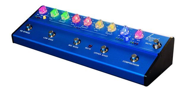 soundhouse_BASS's tweet image. 《注目製品》🐲
ベーストーンをプレイスタイルに合わせて自在にコントロールできるベース用プリアンプ

#Bassics
BPA-1
※メーカーアウトレット特価品

👉soundhouse.co.jp/products/detai…